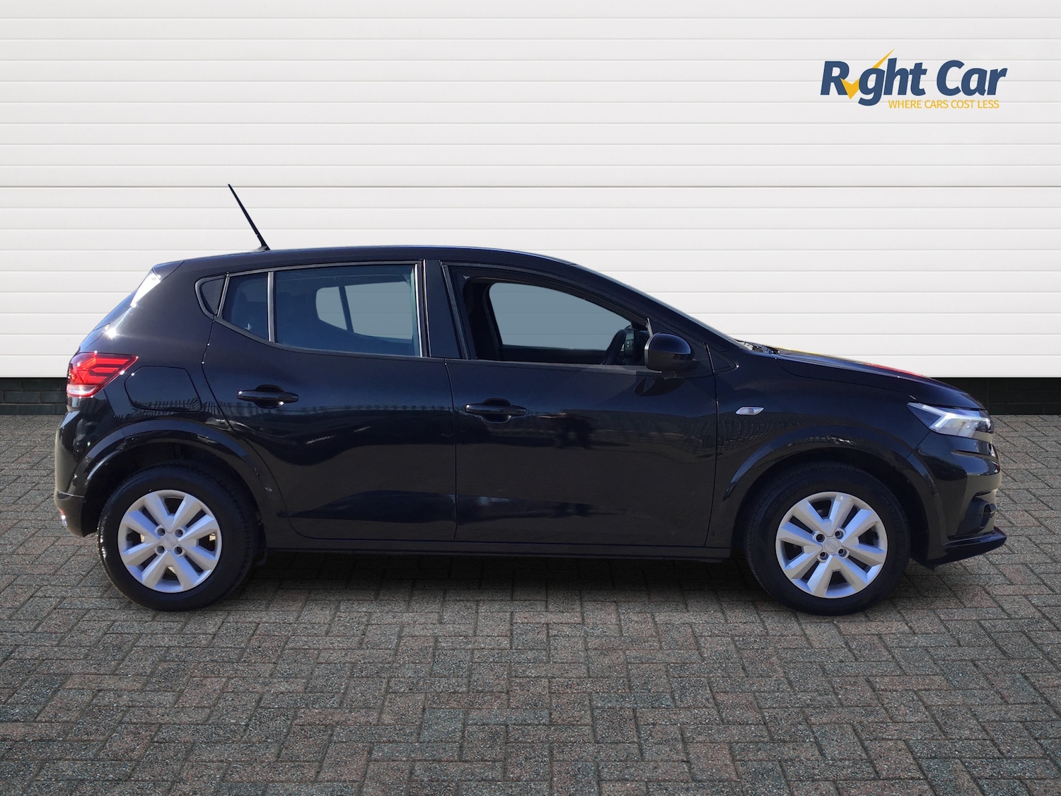 Used Dacia Sandero 2023 for sale - 77927492: Photo 4