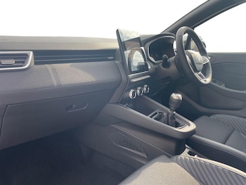 Used Renault Clio 2026 for sale - 79293913: Photo