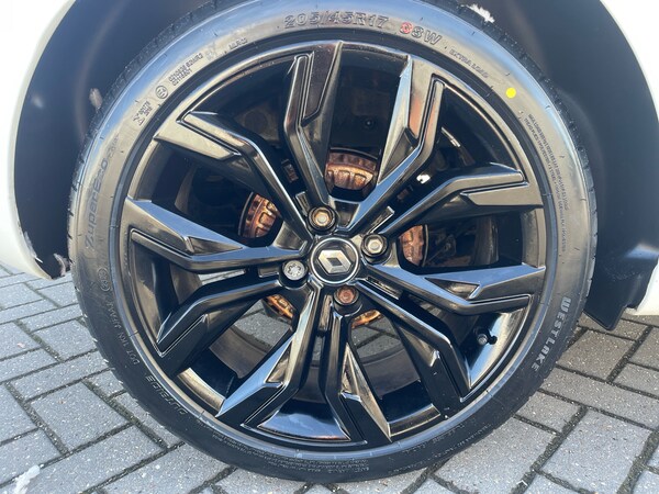 Used Renault Clio 2020 for sale - 76112620: Photo 5
