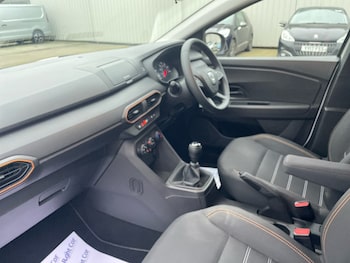 Used Dacia Sandero 2022 for sale - 77333252: Photo