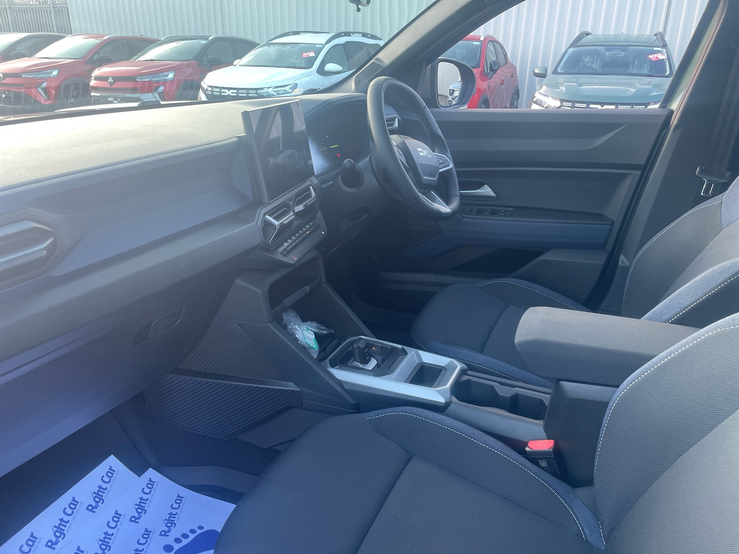 Used Dacia Duster 2025 for sale - 76609407: Photo 2