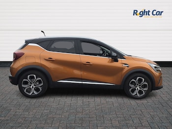 Used Renault Captur 2021 for sale - 78763888: Photo