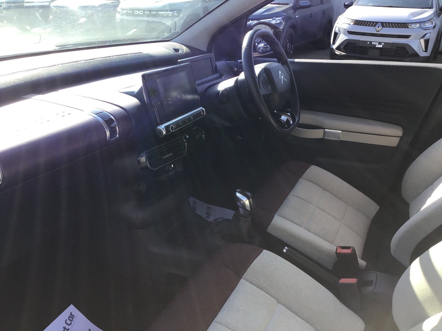 Used Citroen C4 Cactus 2018 for sale - 77971825: Photo 2