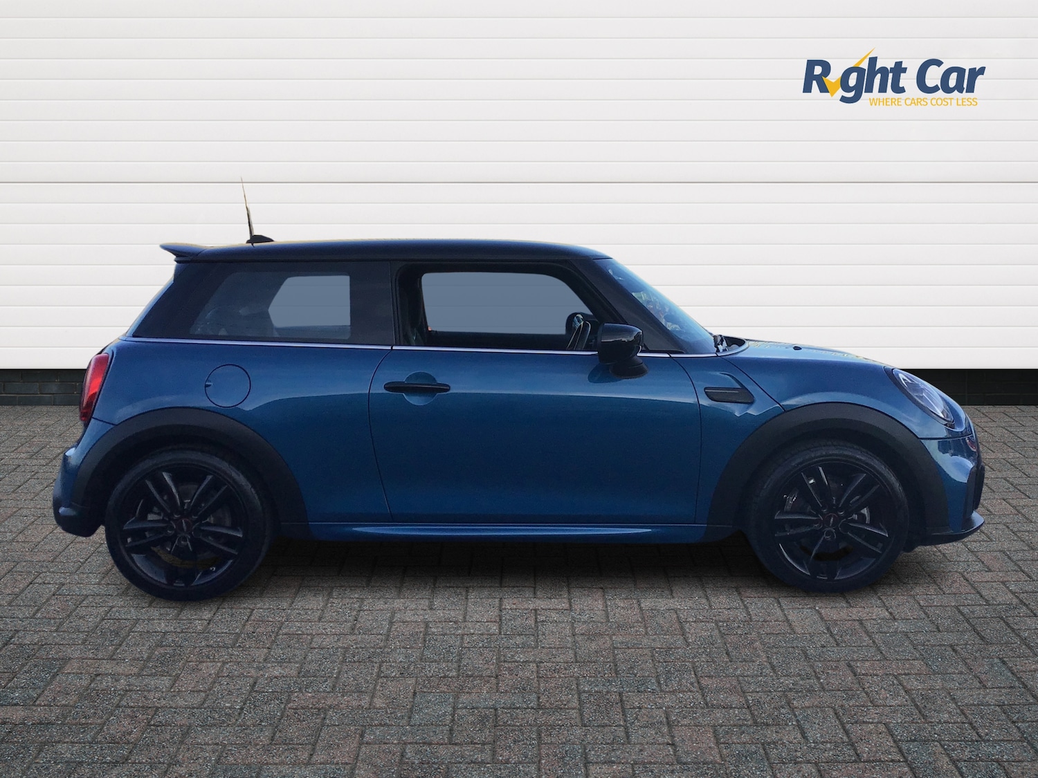 Used MINI Hatch 2023 for sale - 77726213: Photo 4