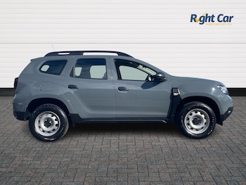Used Dacia Duster 2023 for sale - 75943652: Photo