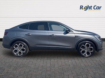 Used Renault Arkana 2023 for sale - 79293959: Photo