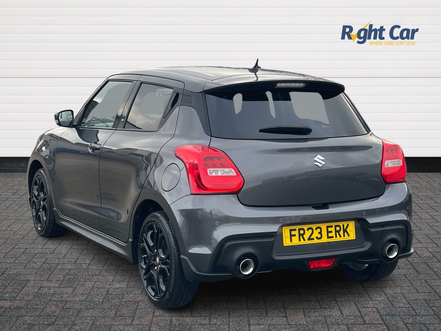 Used Suzuki Swift 2023 for sale - 77499769: Photo 3