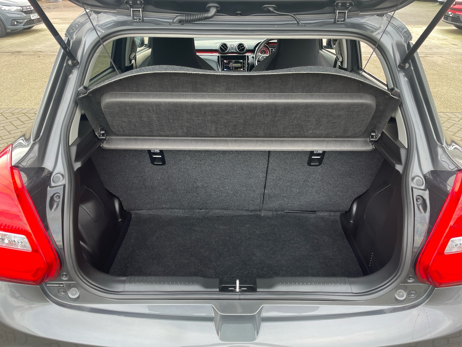 Used Suzuki Swift 2023 for sale - 77499769: Photo 9