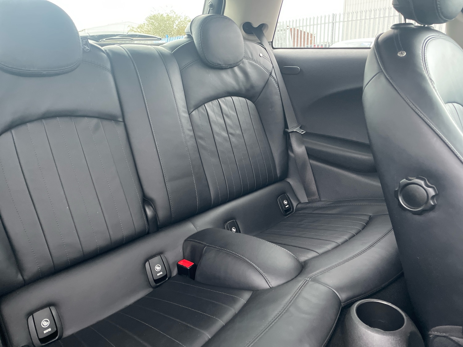 Used MINI Hatch 2019 for sale - 76563398: Photo 10