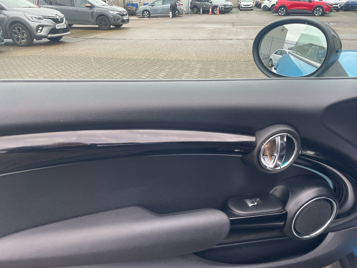 Used MINI Hatch 2019 for sale - 76563398: Photo 11