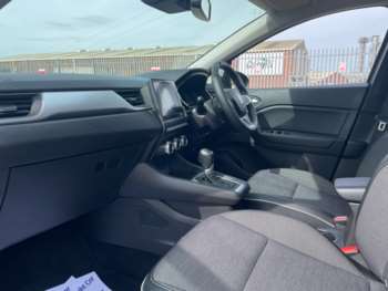 Used Renault Captur 2022 for sale - 74548101: Photo