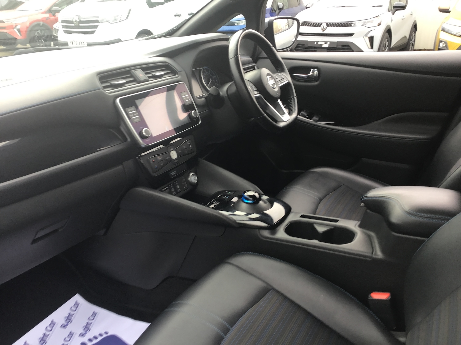 Used Nissan Leaf 2021 for sale - 77685819: Photo 2