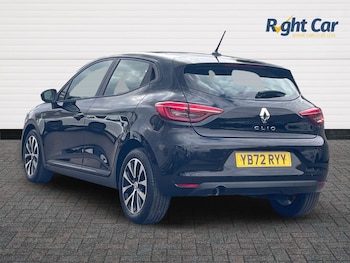 Used Renault Clio 2023 for sale - 79390078: Photo