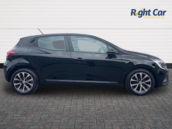 Used Renault Clio 2023 for sale - 79390078: Photo