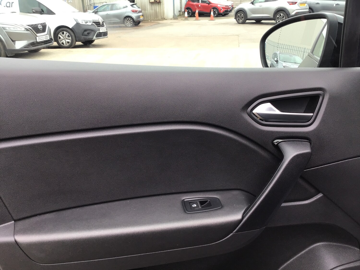 Used Renault Captur 2023 for sale - 78009162: Photo 11