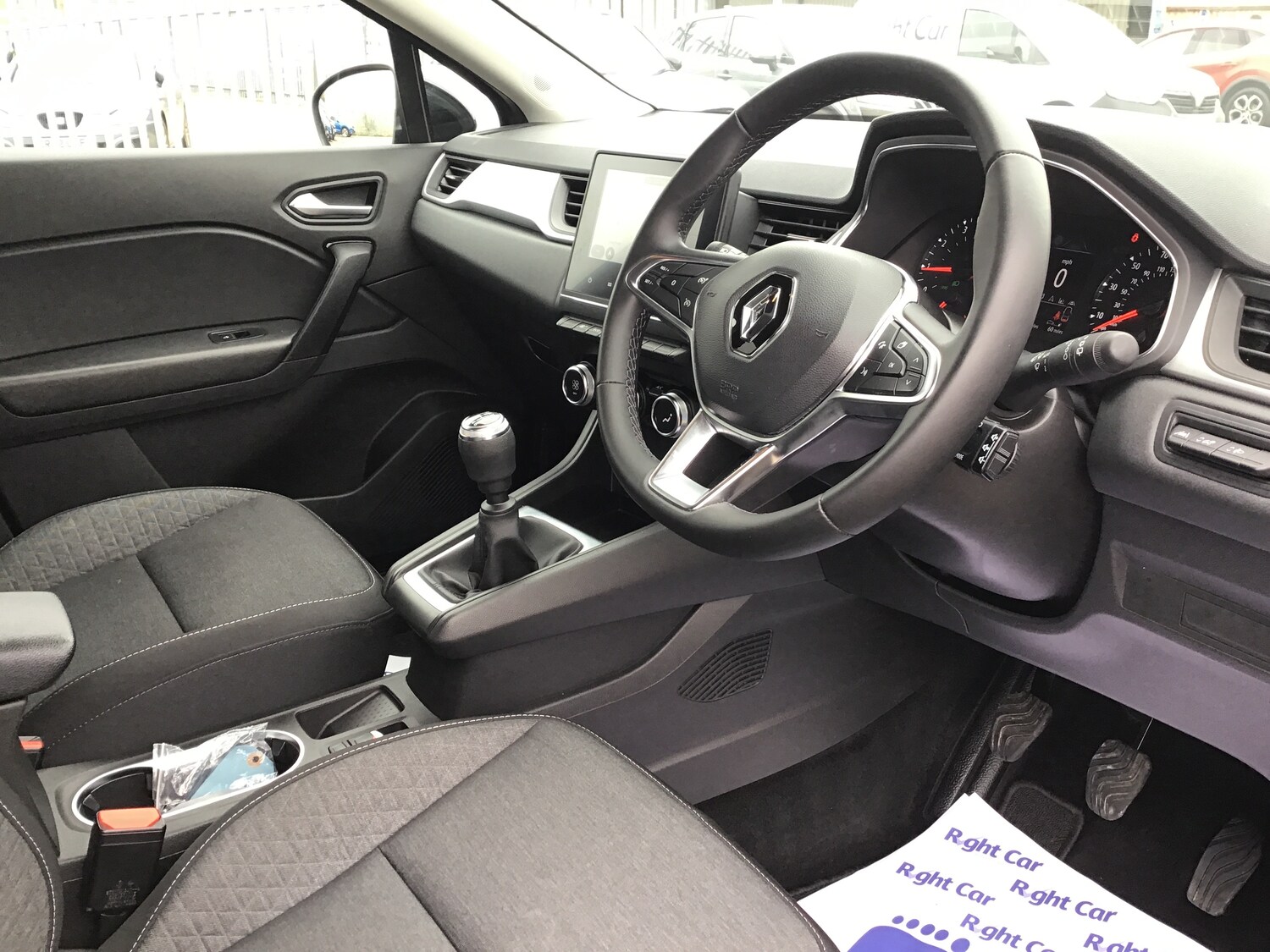 Used Renault Captur 2023 for sale - 78009162: Photo 6