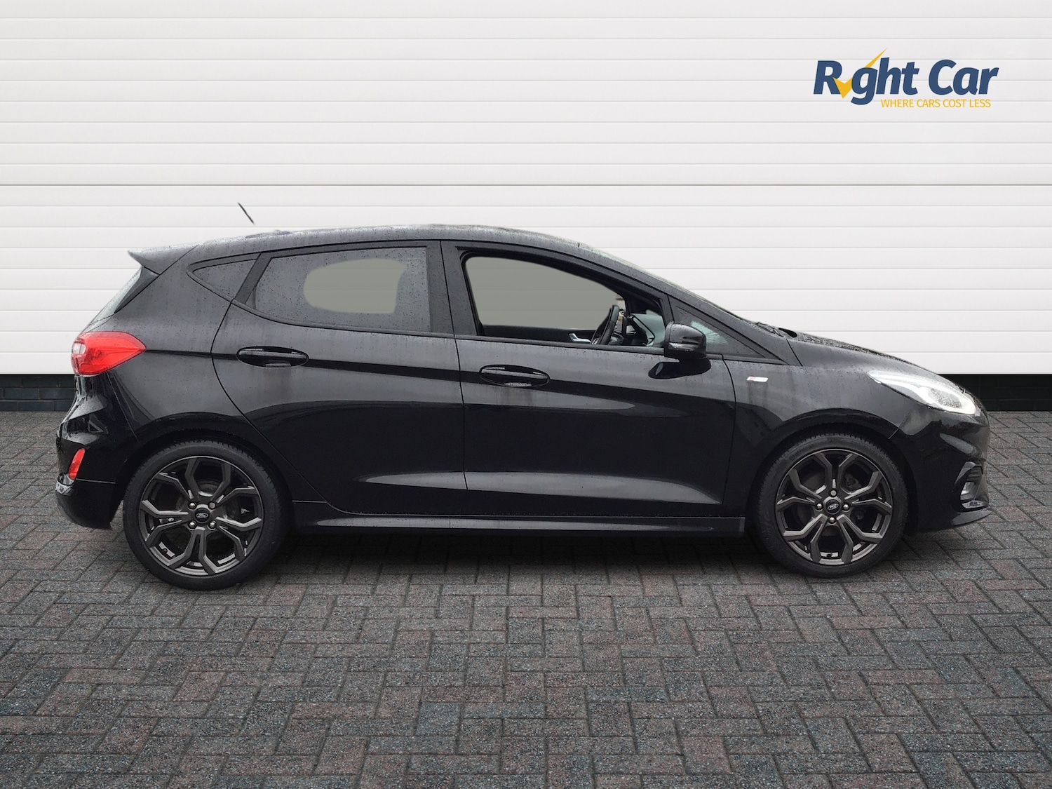 Used Ford Fiesta 2020 for sale - 77648199: Photo 4