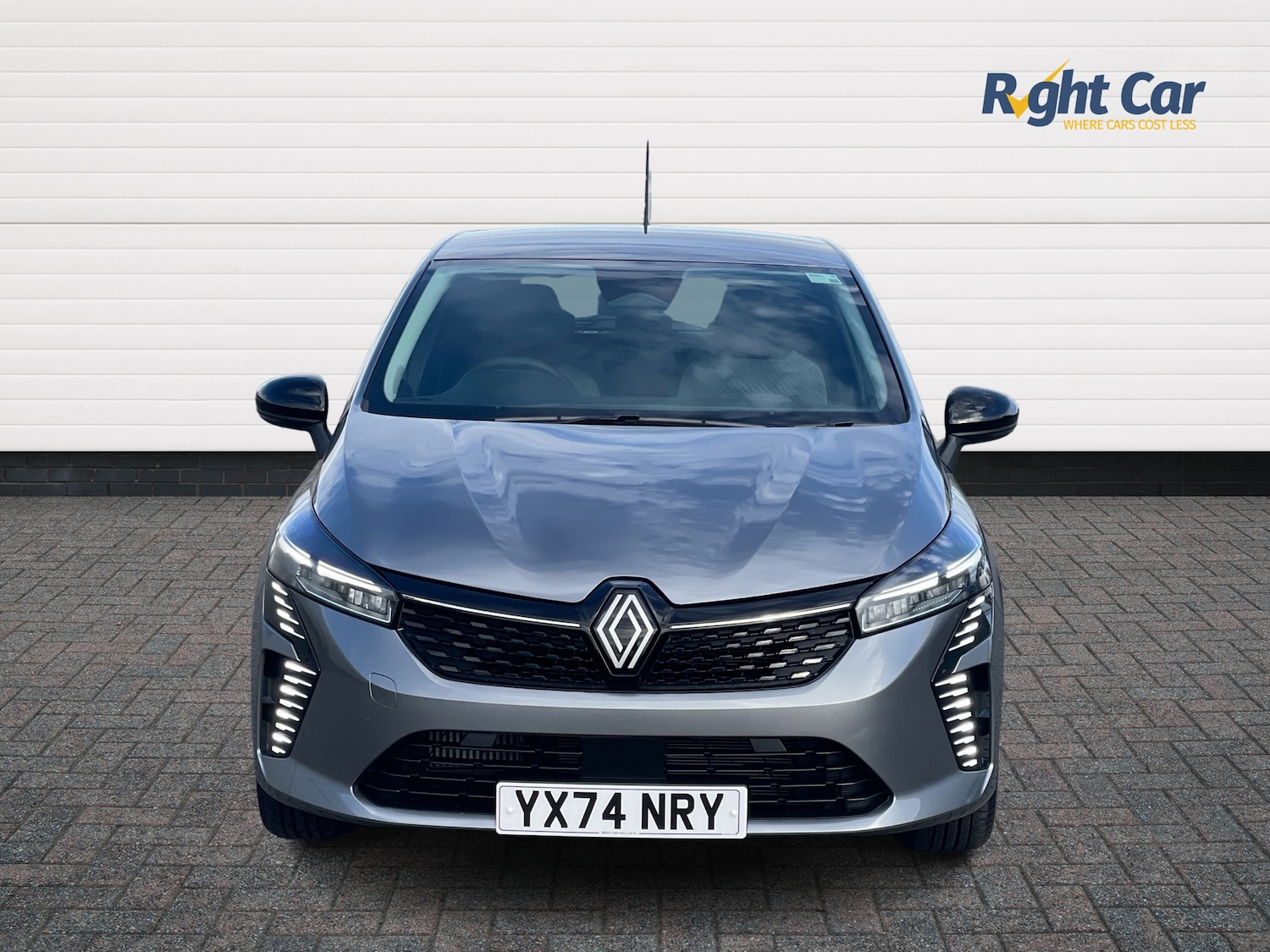 Used Renault Clio 2024 for sale - 76339070: Photo 7