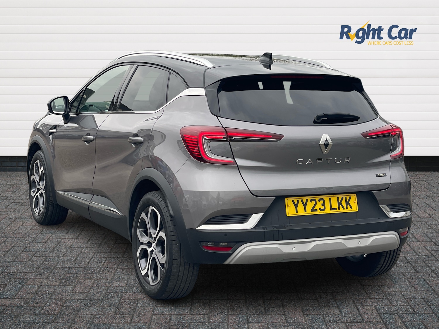 Used Renault Captur 2023 for sale - 78103424: Photo 3