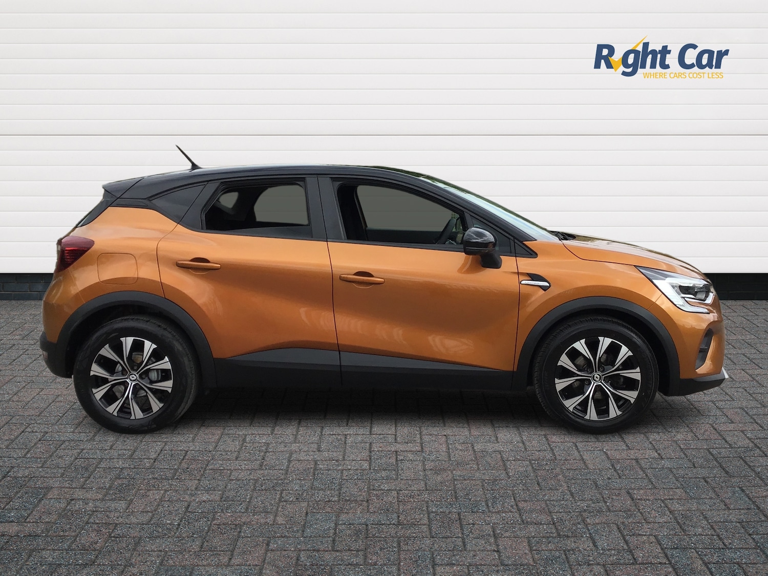 Used Renault Captur 2022 for sale - 78159155: Photo 4