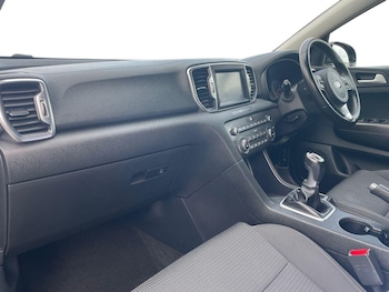 Used Kia Sportage 2017 for sale - 79293979: Photo
