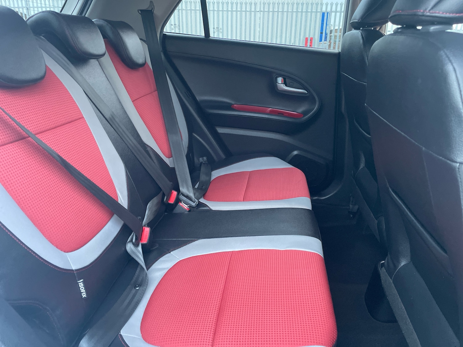 Used Kia Picanto 2017 for sale - 76977948: Photo 10