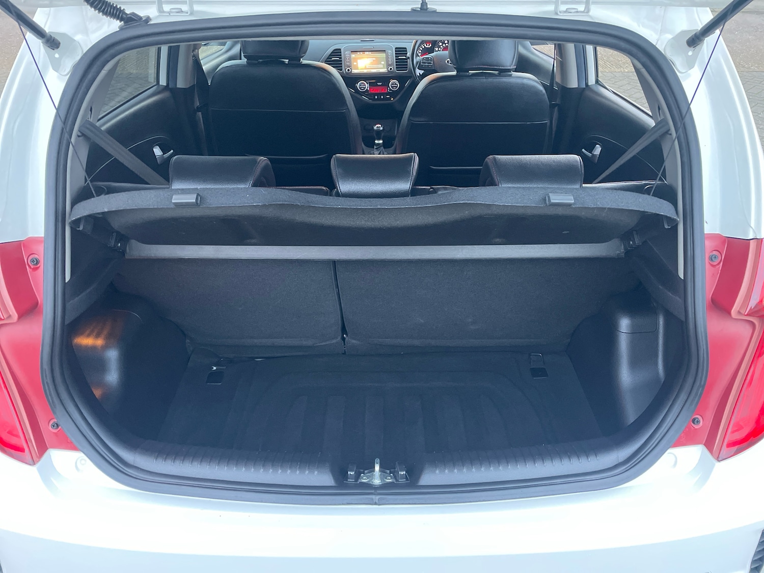 Used Kia Picanto 2017 for sale - 76977948: Photo 9