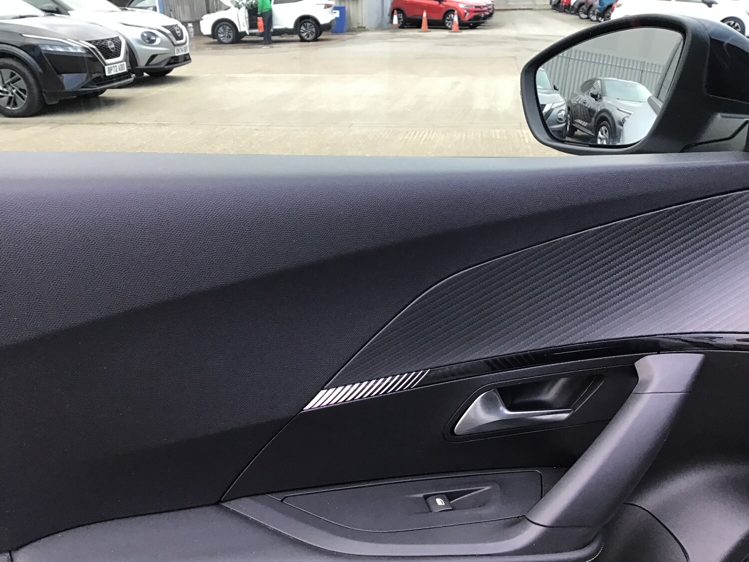 Used Peugeot 2008 2024 for sale - 77826599: Photo 11