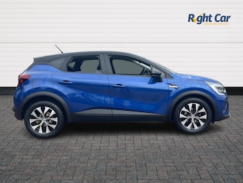 Used Renault Captur 2022 for sale - 75281812: Photo
