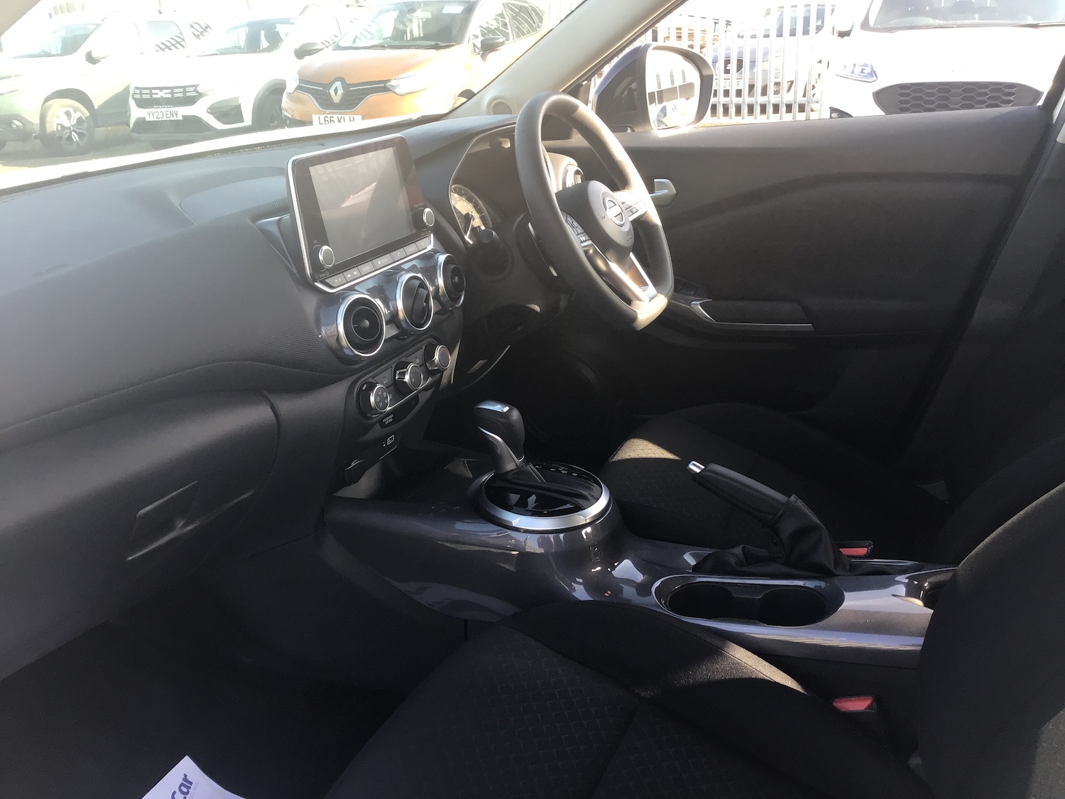 Used Nissan Juke 2022 for sale - 77673931: Photo 2