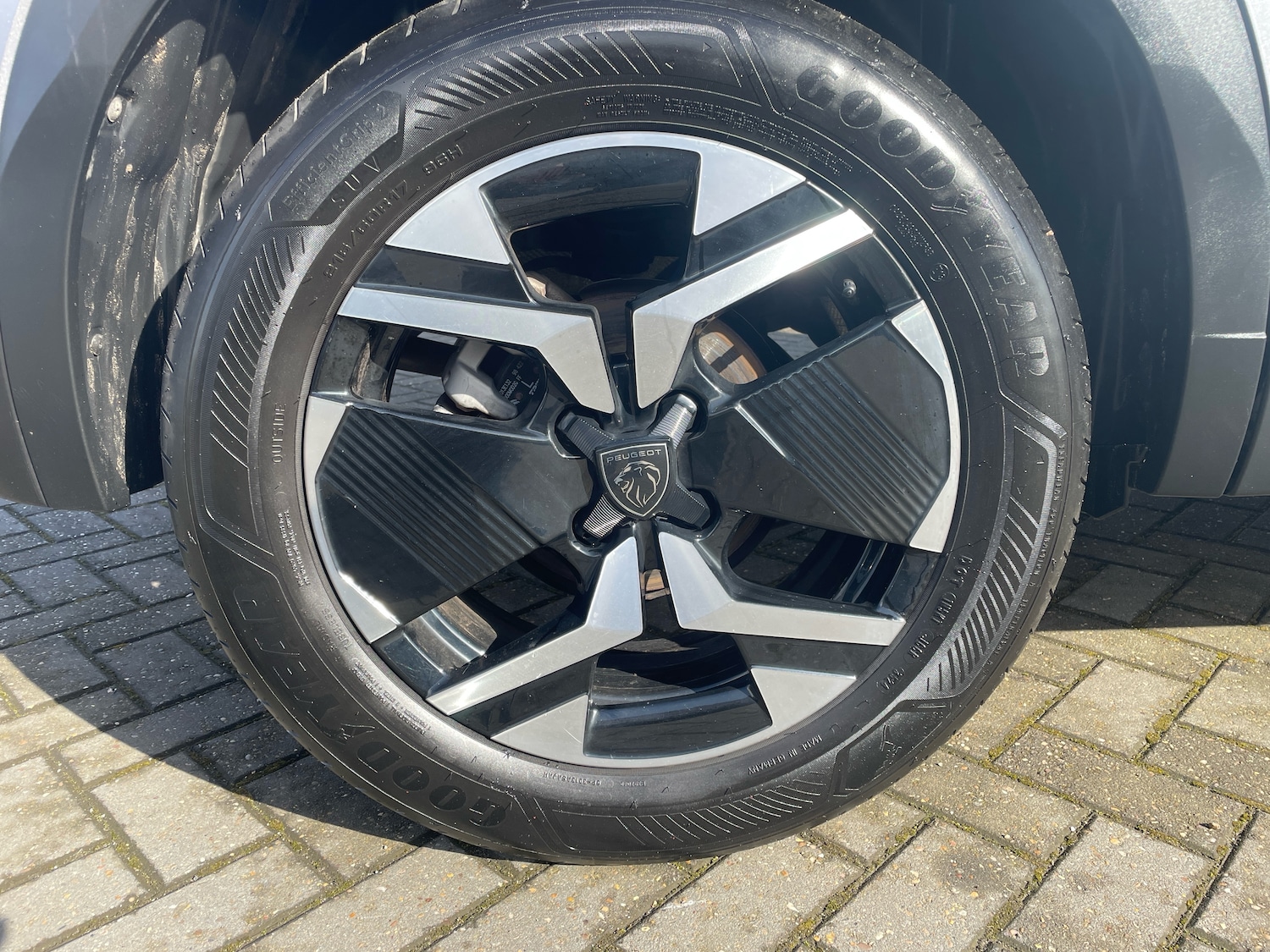 Used Peugeot 2008 2024 for sale - 78049851: Photo 5