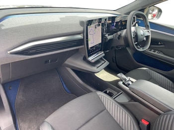 Used Renault Scenic E-Tech 2025 for sale - 79578894: Photo