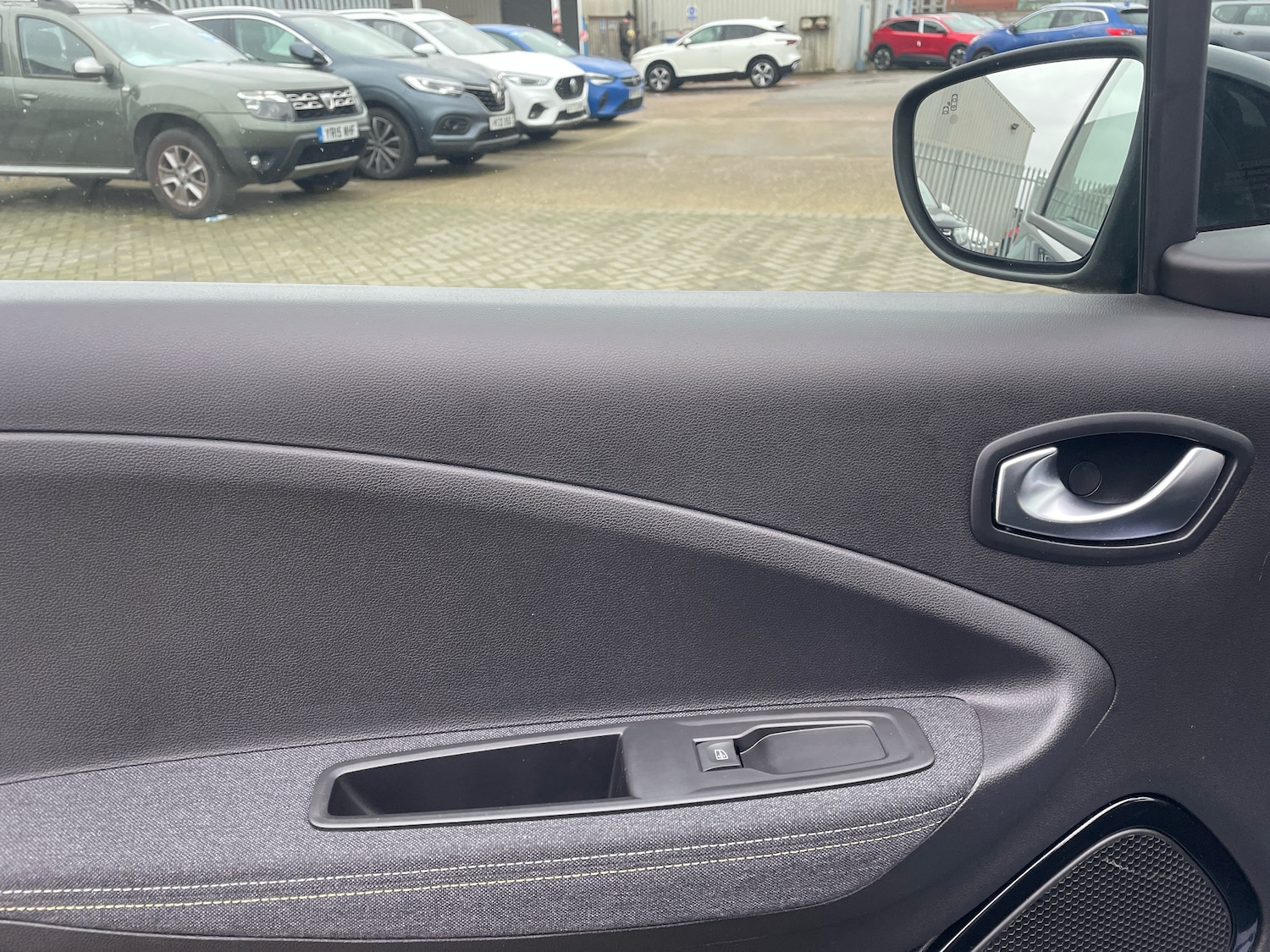 Used Renault Zoe 2022 for sale - 77373116: Photo 11