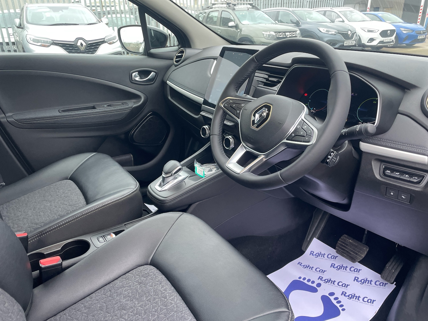 Used Renault Zoe 2022 for sale - 77373116: Photo 6