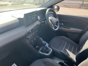 Used Dacia Sandero Stepway 2022 for sale - 75495695: Photo