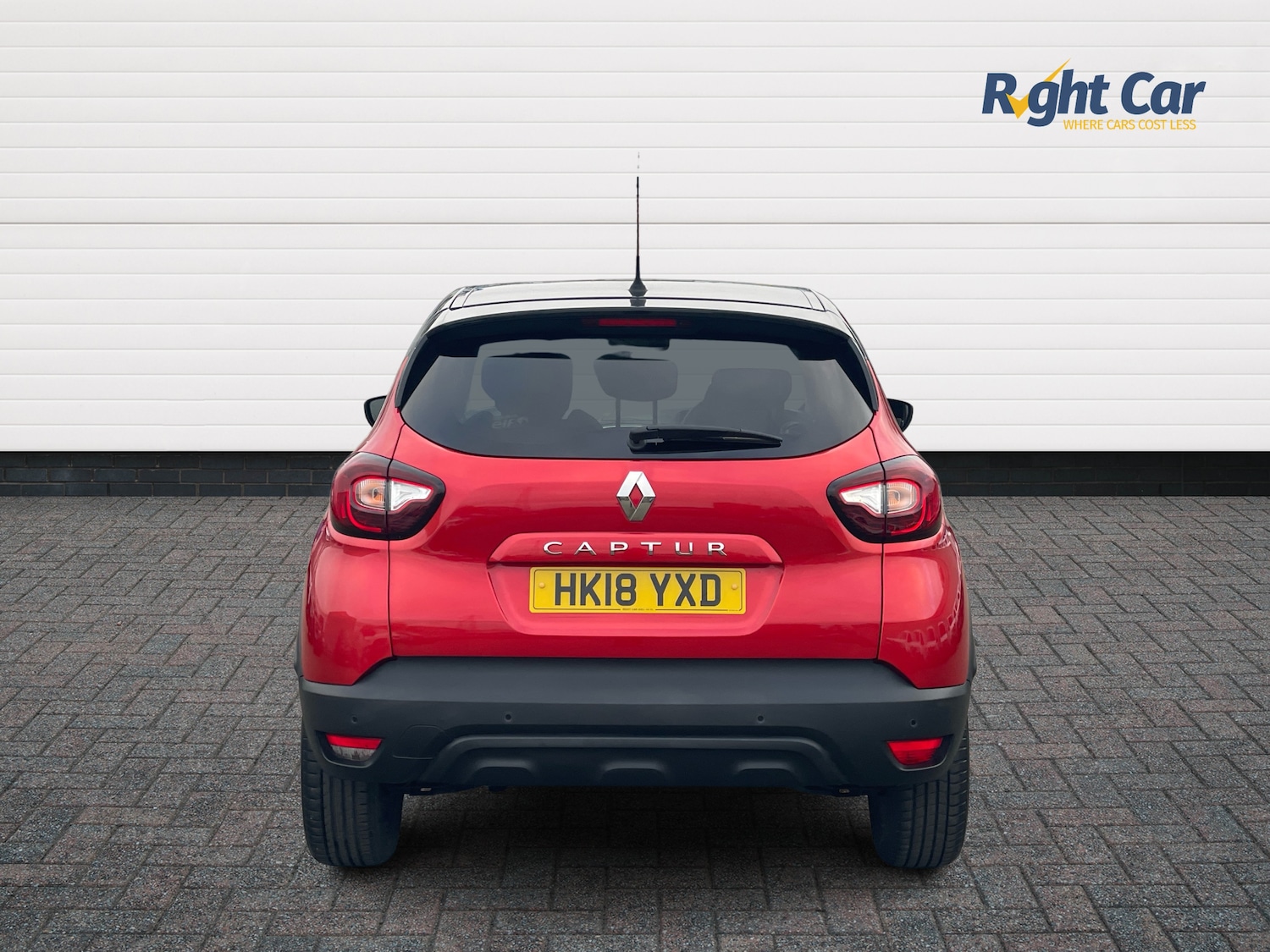 Used Renault Captur 2018 for sale - 77067945: Photo 12