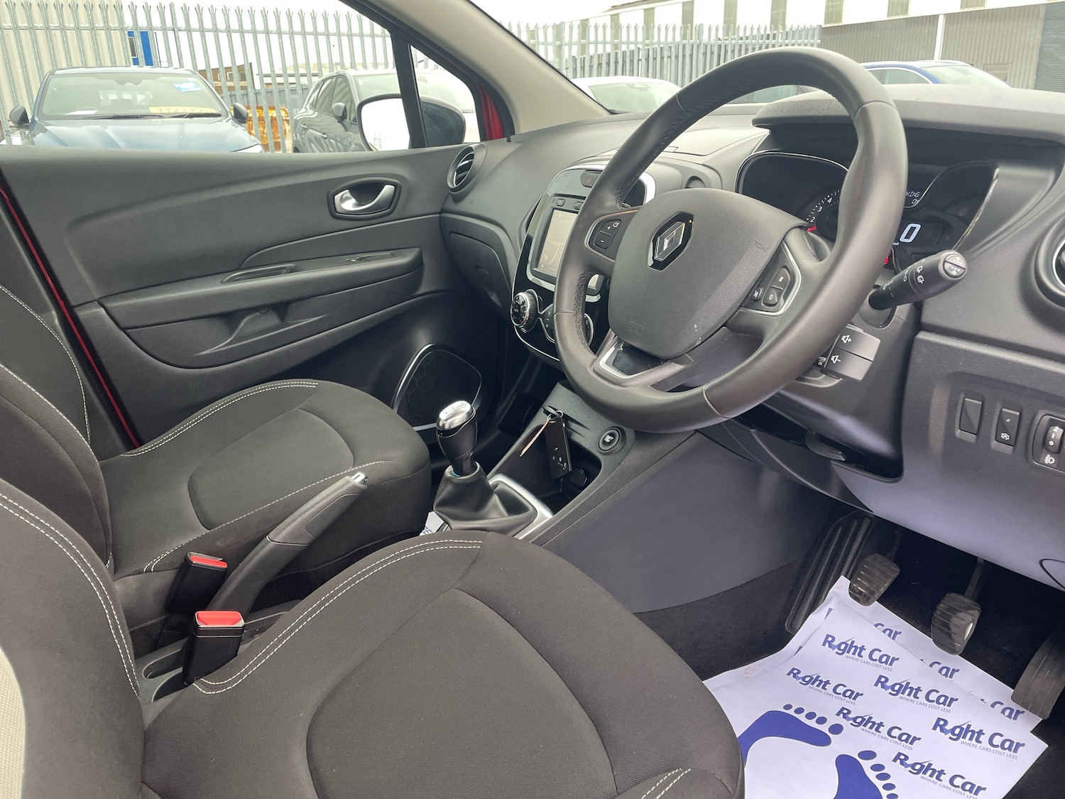 Used Renault Captur 2018 for sale - 77067945: Photo 6