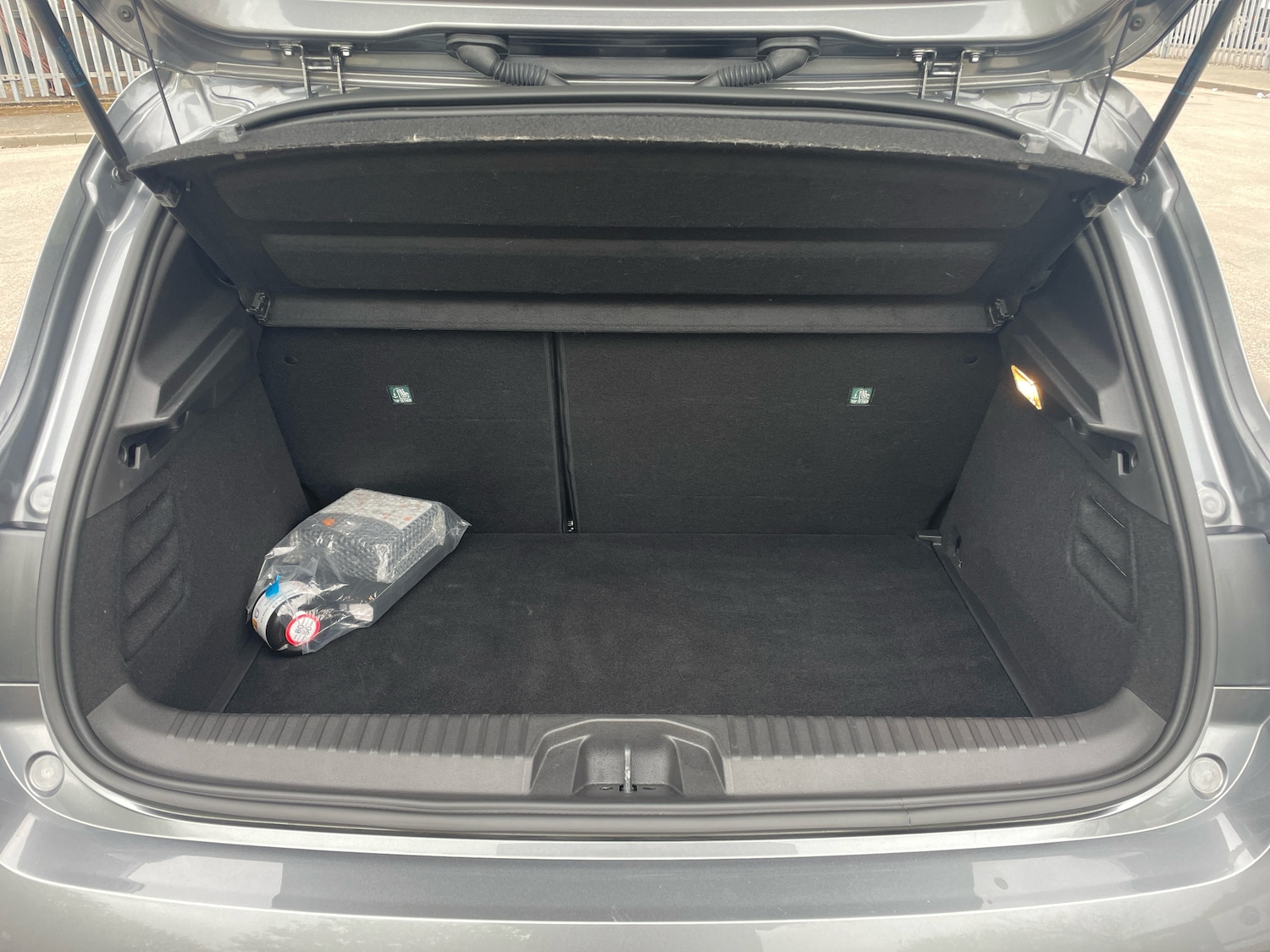 Used Renault Clio 2024 for sale - 78137196: Photo 9