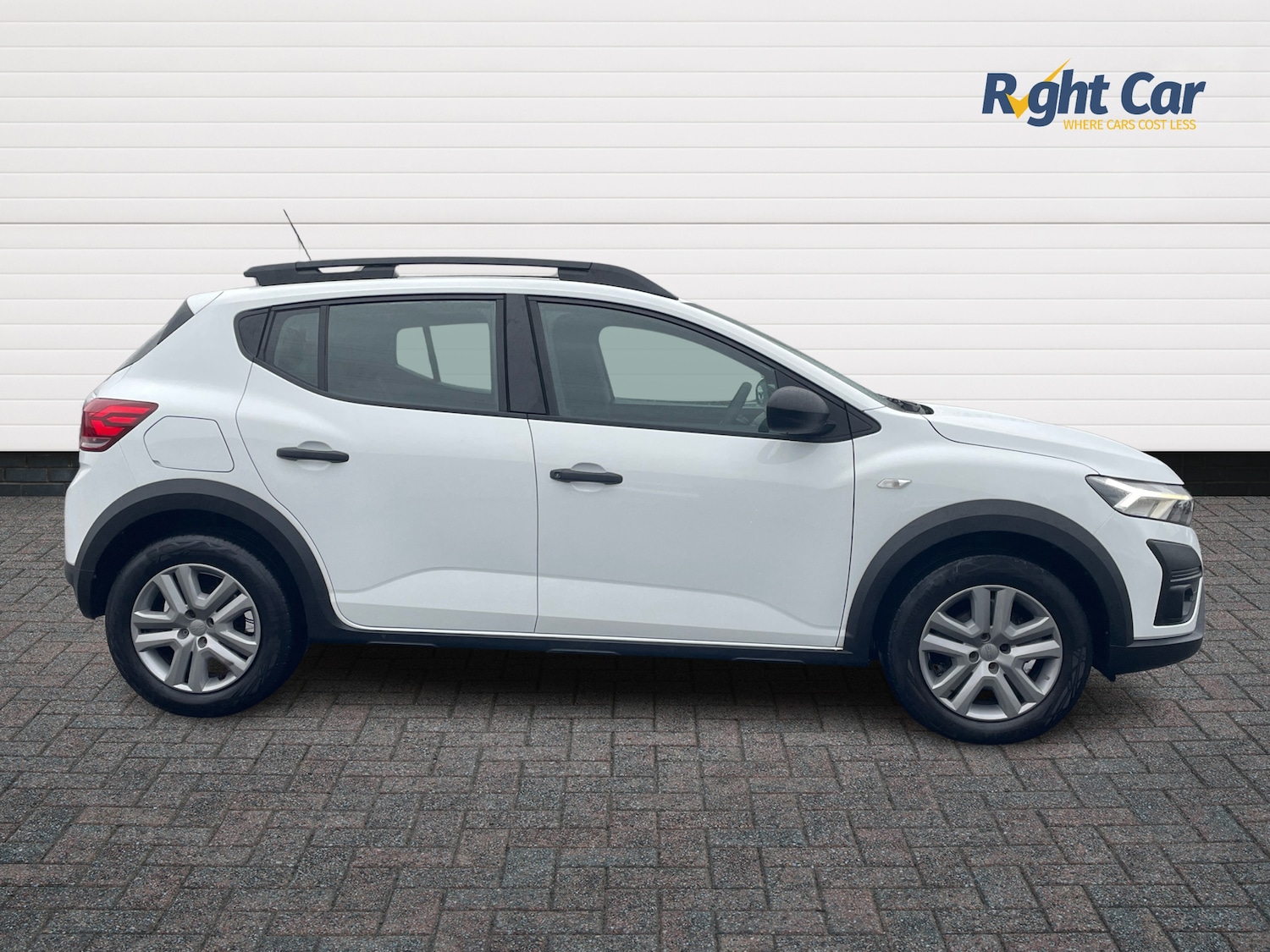 Used Dacia Sandero Stepway 2023 for sale - 77293502: Photo 4