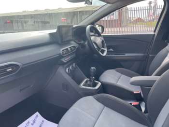 Used Dacia Sandero Stepway 2024 for sale - 74896292: Photo