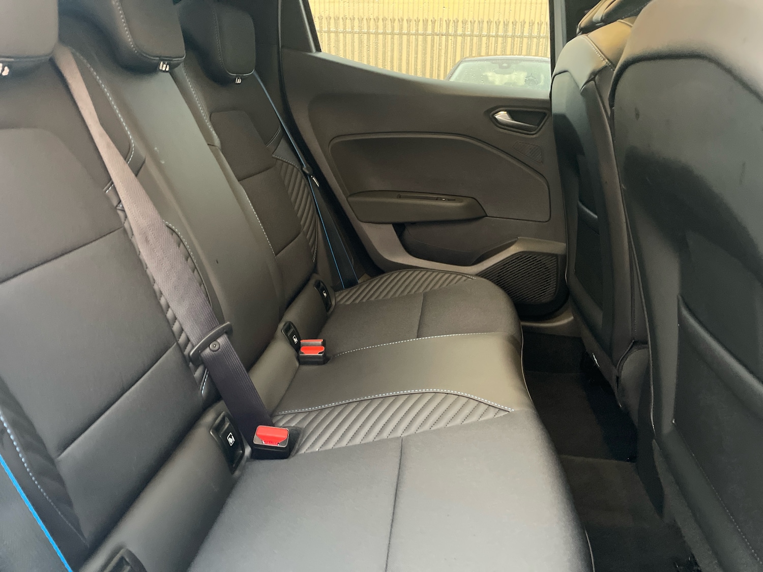 Used Renault Clio 2024 for sale - 76717512: Photo 10