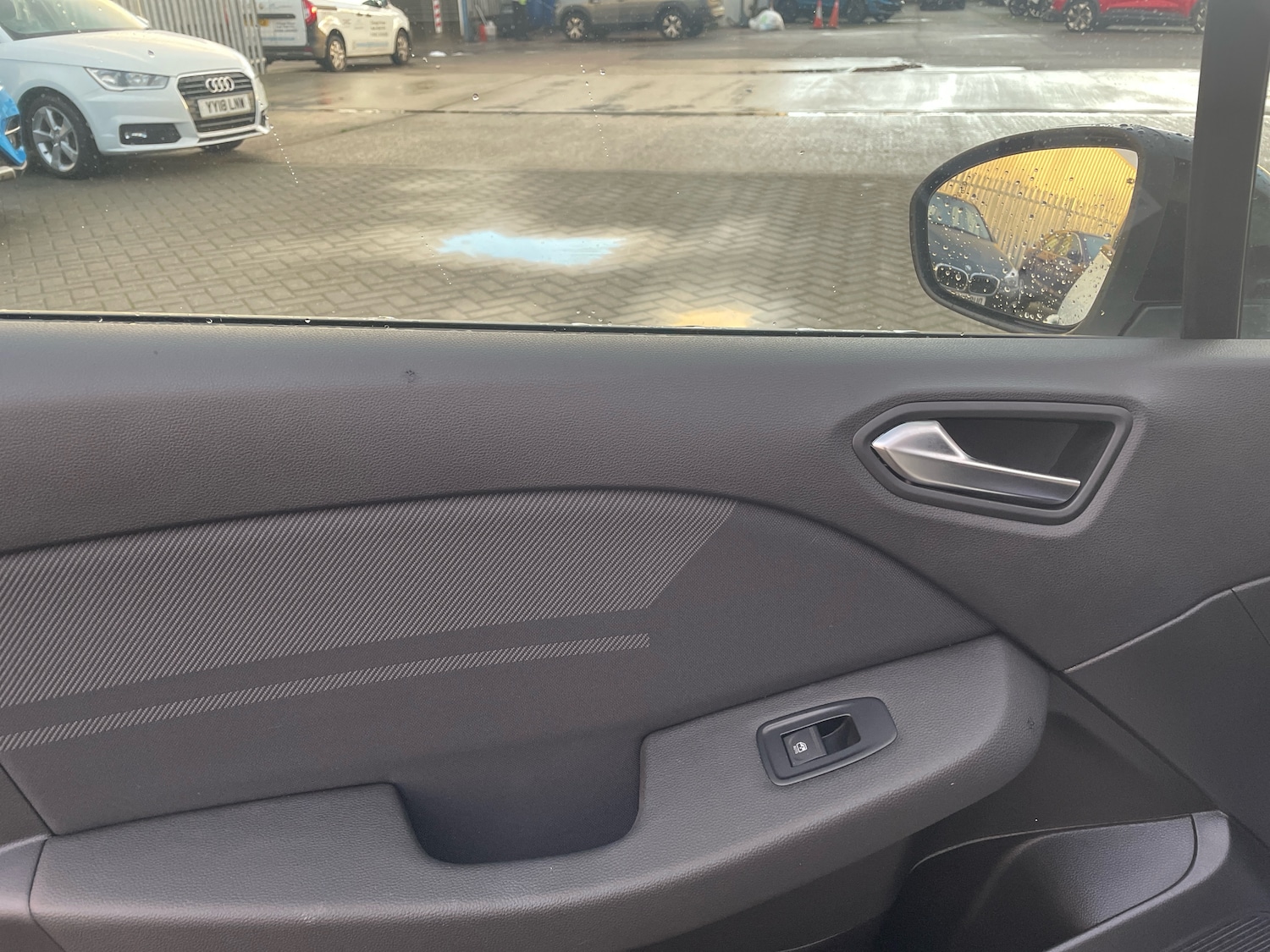 Used Renault Clio 2024 for sale - 76717512: Photo 11