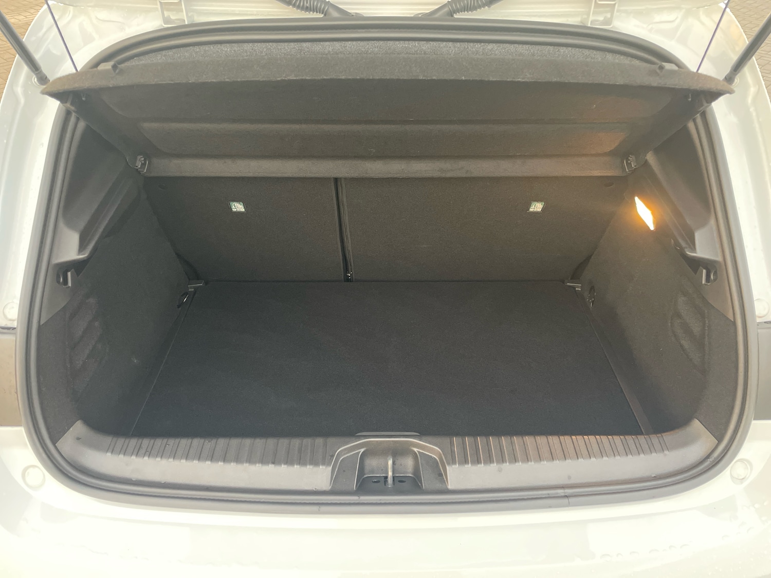 Used Renault Clio 2024 for sale - 76717512: Photo 9