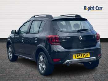 Used Dacia Sandero Stepway 2018 for sale - 74889903: Photo