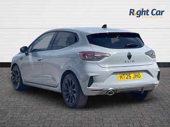 Used Renault Clio 2025 for sale - 79498912: Photo
