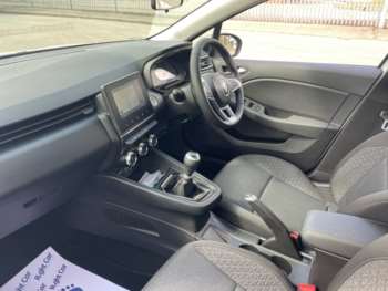 Used Renault Clio 2023 for sale - 74466654: Photo
