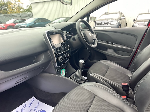 Used Renault Clio 2018 for sale - 76271737: Photo 2