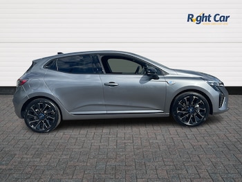 Used Renault Clio 2024 for sale - 75212077: Photo