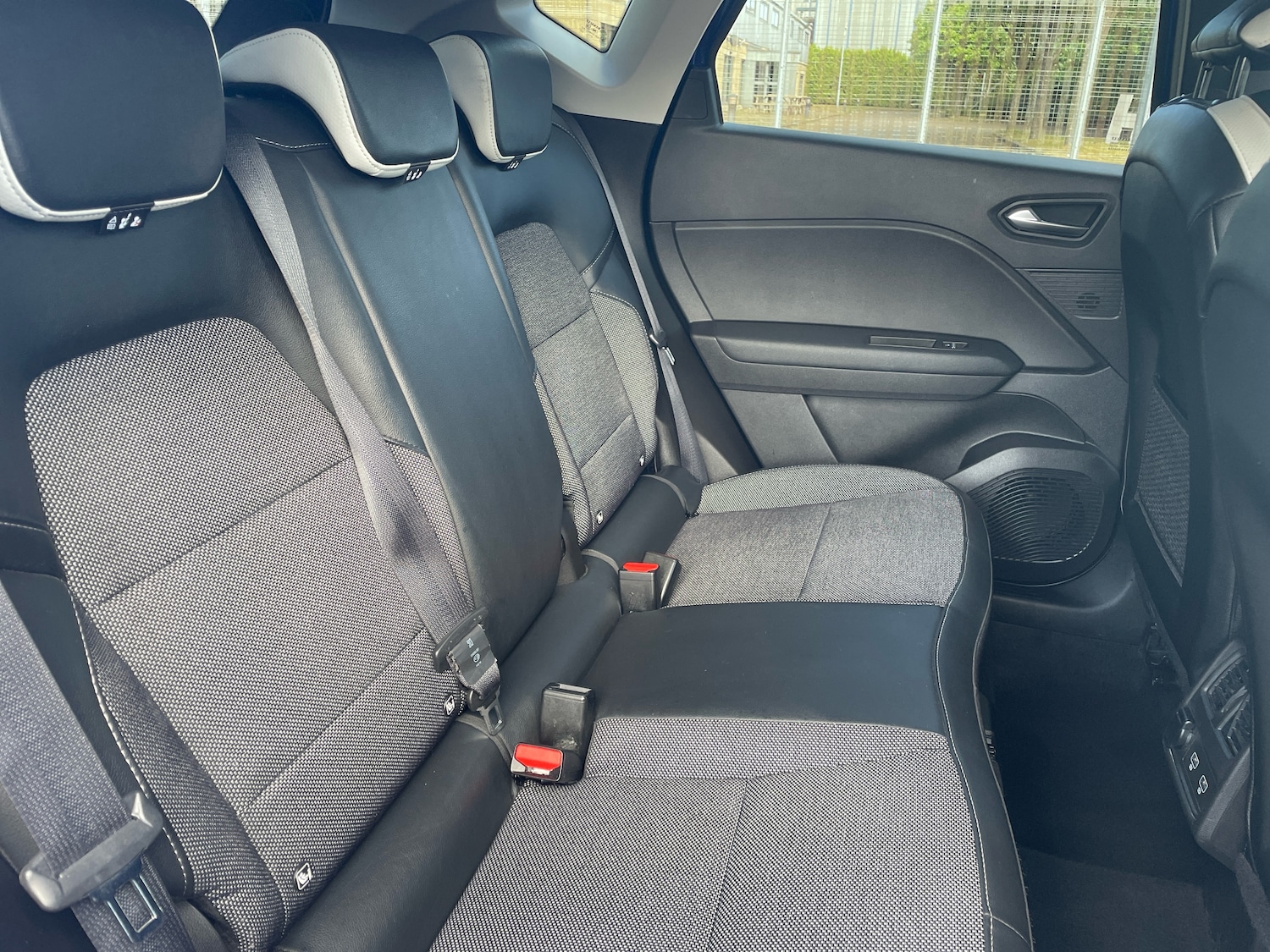 Used Renault Captur 2022 for sale - 77178237: Photo 10