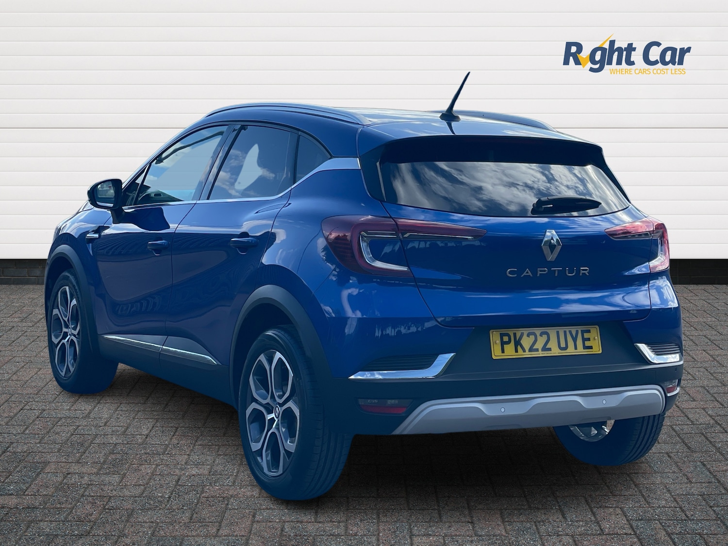 Used Renault Captur 2022 for sale - 77178237: Photo 3
